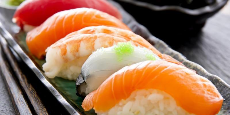 a-visual-guide-to-eating-sushi-in-japan