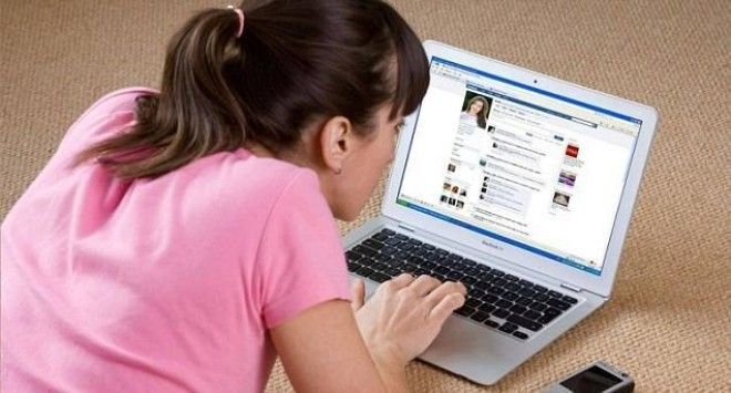 5 Psychological Reasons You Are Addicted to Facebook and 5 Ways to Break the Habit