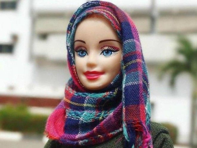 Meet Hijarbie, the Popular Doll Wearing Muslim Fashion