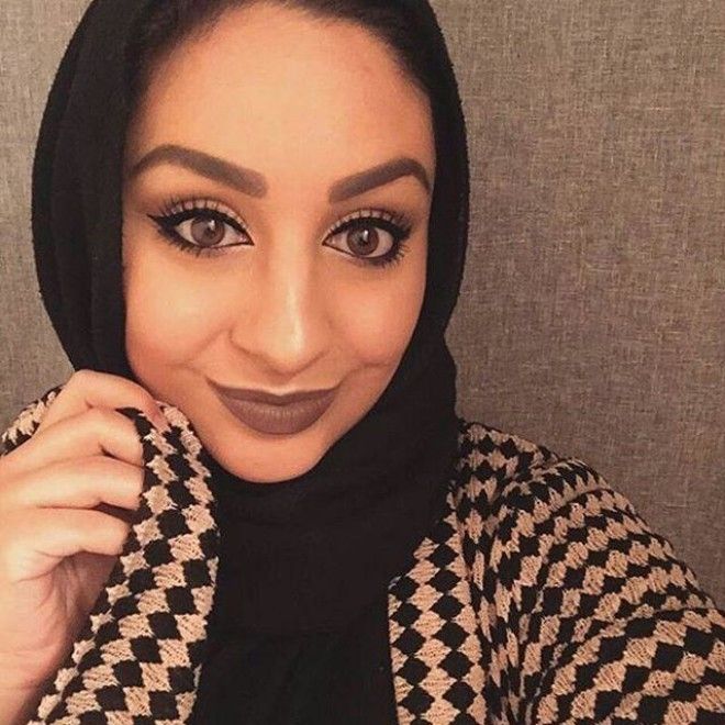 This Makeup Artist Uses Her Hijab To Turn Into Disney Characters