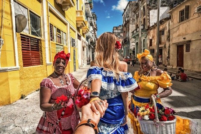 Be transported back in time by Cubas capital Havana