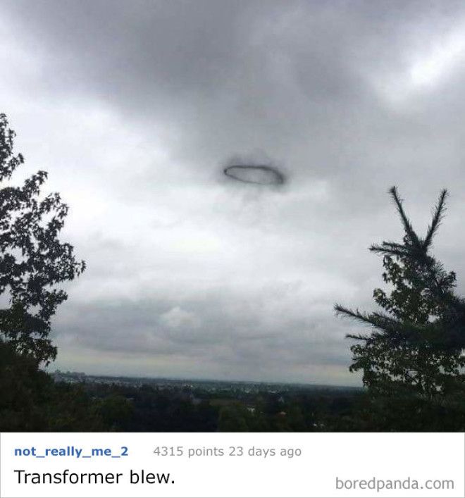 Seen In The Sky While Hiking In Manchester Today What Is This Thing
