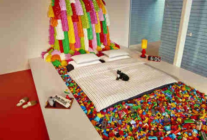Airbnb lego home