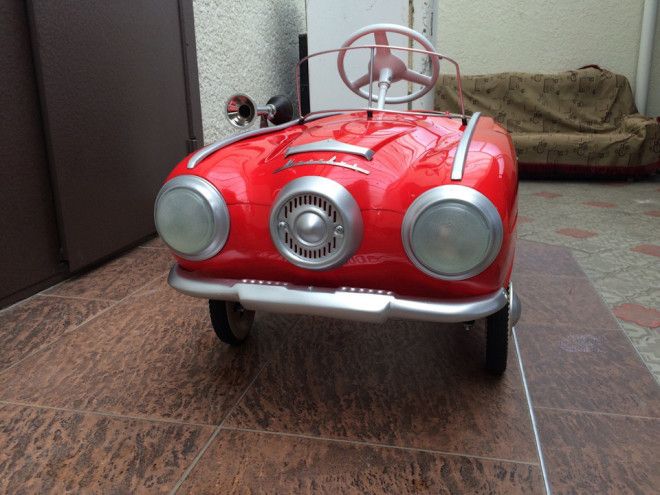 Old Russian Pedal Cars Undergo Brilliant Restoration