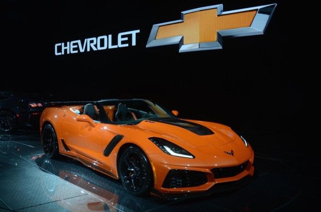 Chevy also unveiled the convertible version of the 755-horsepower 'Vette.