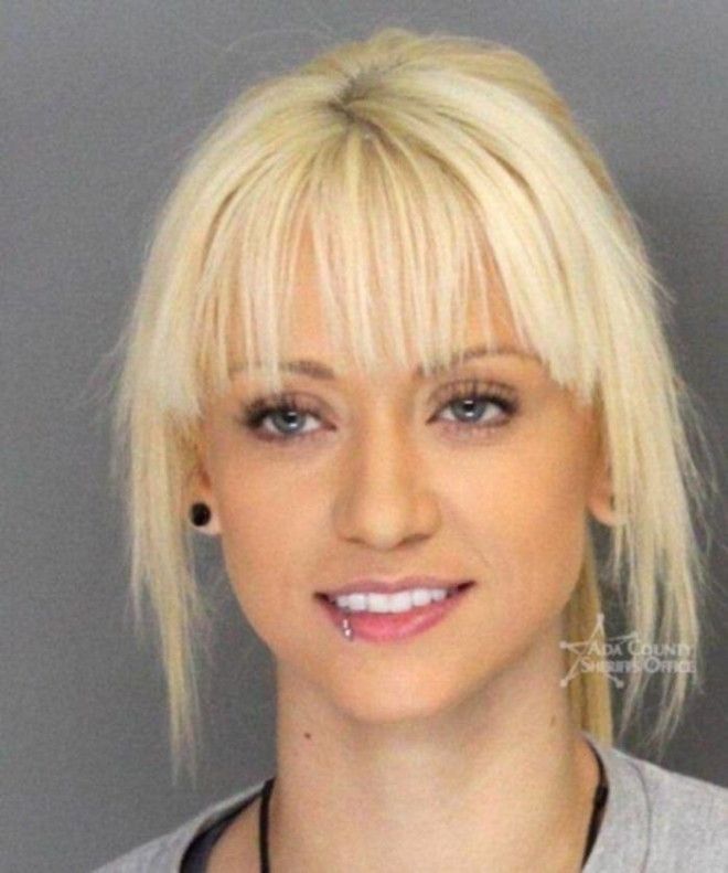 15 Hot Mugshots That Deserve To Be On The Cover Of Vogue Magazine 9377