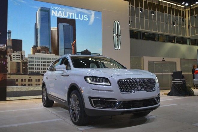 Lincoln unveiled a new mid-size luxury crossover called the Nautilus. (A much-welcomed departure from its confusing MK naming scheme.)