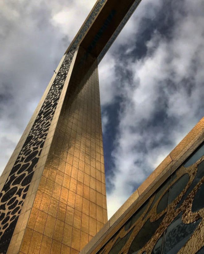 You Can Find The World&rsquo;s Largest Picture Frame In Dubai Now