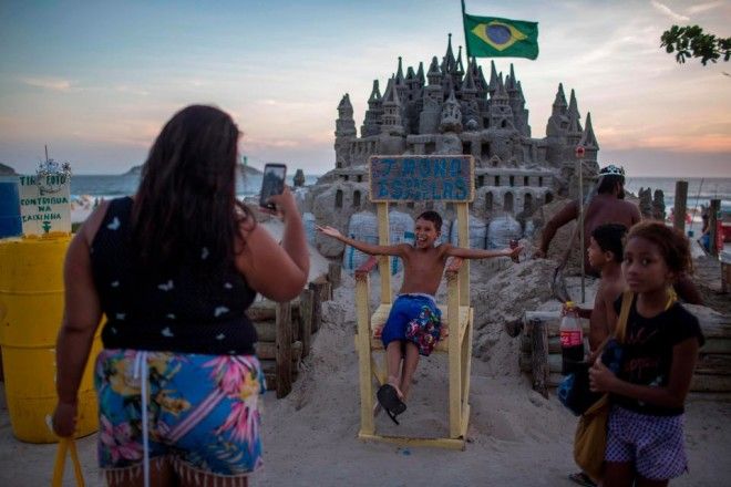 pictures at the sand castle house