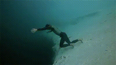 12 Reasons You Now Have Thalassophobia