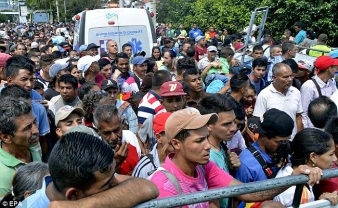 Thousands of desperate Venezuelans are currently trying to enter Colombia in a bid to escape the hunger and soaring crime rate caused by the economic crisis