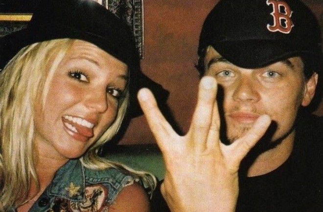 26 Rare Photos of Celebrities in Ways We Werent Expecting to See Them
