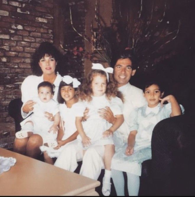 21 Photos Of The Kardashians Before Fame That Are Actually Gold