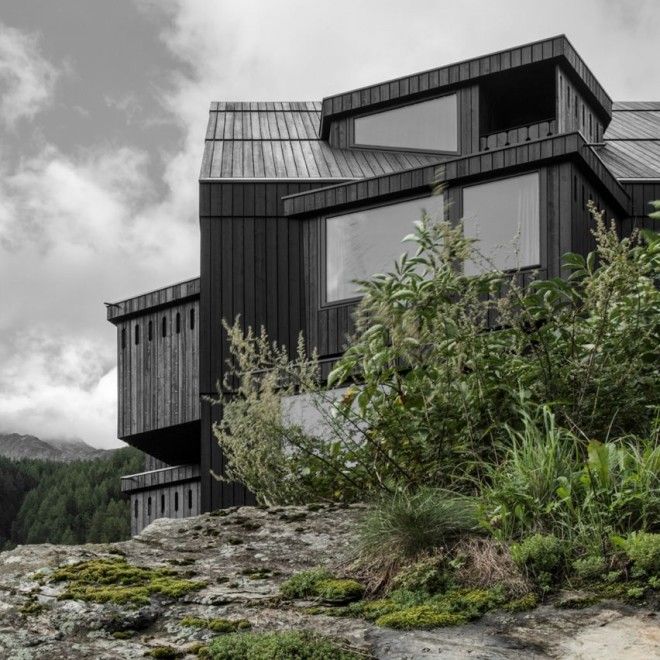 Hotel Bühelwirt by Pedevilla Architects