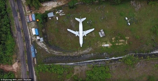 Abandoned Boeing 737 Turns Into A Tourist Attraction In Bali