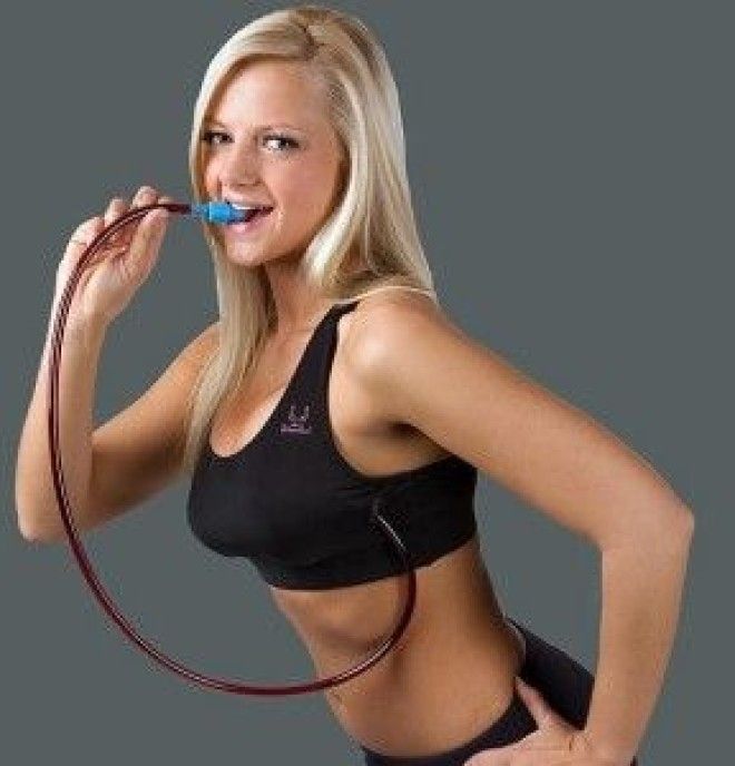 ekranyak kyriestevens This wine rack makes it so that you can sneak alcohol anywhere in a sports bra wine bra