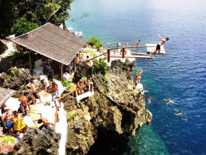 Ultimate paradise for beach bums, divers, and adventurers