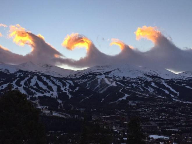 What are those wave-likw clouds in Colorado?