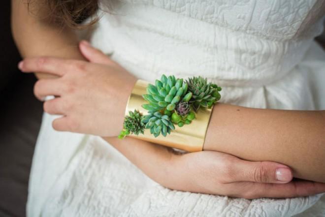 Stunning wearable planters