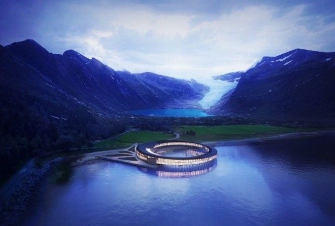 Plans for an Arctic hotel are underway in Norway.